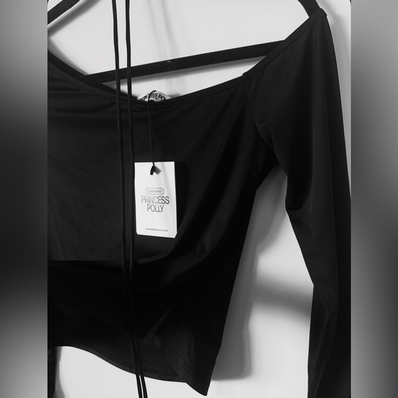 Princess Polly Classic Black Top - Picture 6 of 6